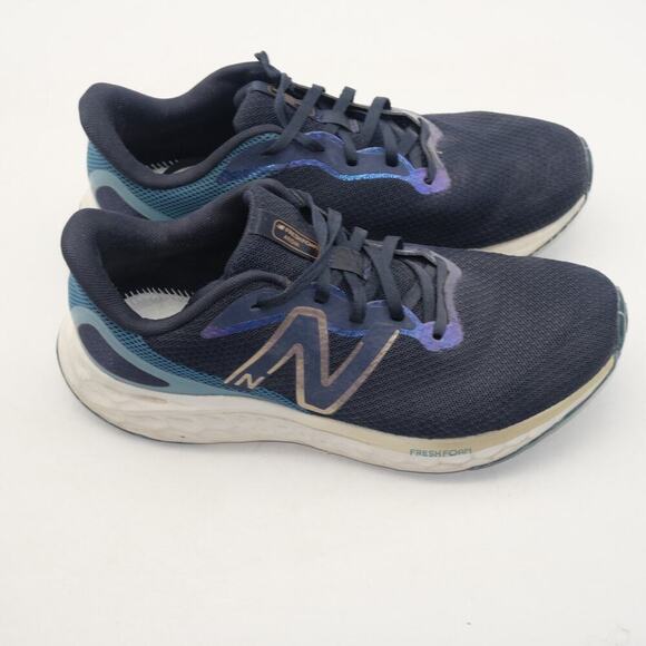 New Balance Women's 9 Fresh Foam Arishi V4 Shoes Sneakers Blue Gold NO Insoles - Picture 9 of 12